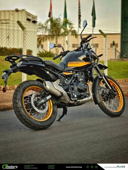 ROYAL ENFIELD - HIMALAYAN 450